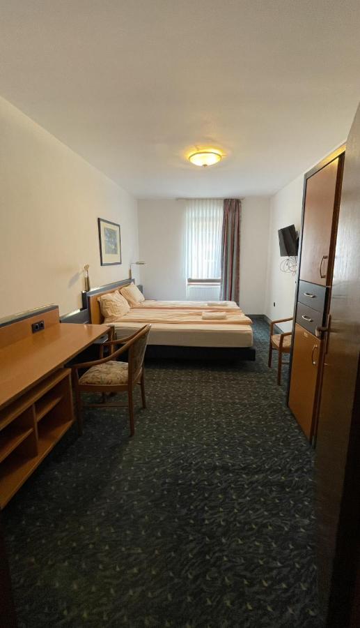 Z House Apartment Sibiu Bagian luar foto
